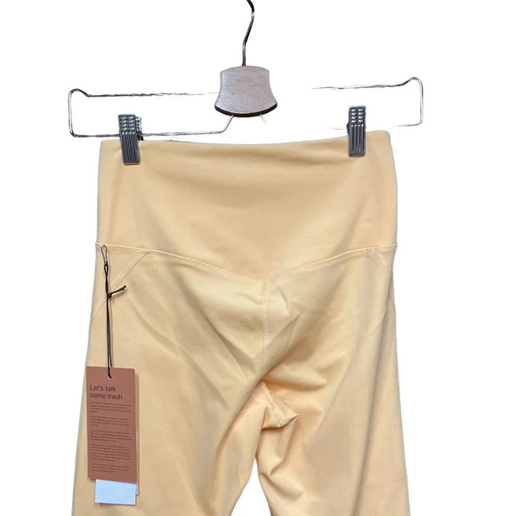 Girlfriend Collective High Waist Capri Leggings Sunburst Yellow Size Small - Picture 4 of 12